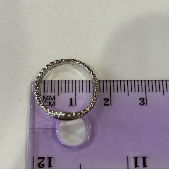 SHEIN 8-Pack Silver Stainless Steel Fashion Sparkly Shimmer Rhinestone Rings - Picture 6 of 8